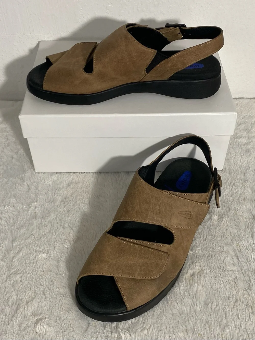 Wolky Nimes Tan Leather Slingback Adjustable Sandals Euro Size 39 (US 8)